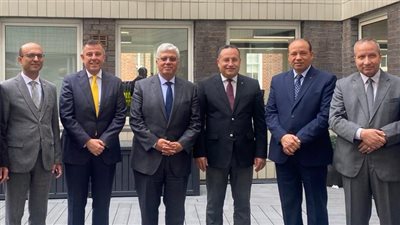 رئيس جامعة عين شمس يشارك ضمن وفد من وزارة التعليم العالي لدعم التعاون مع الجانب البريطاني | صور