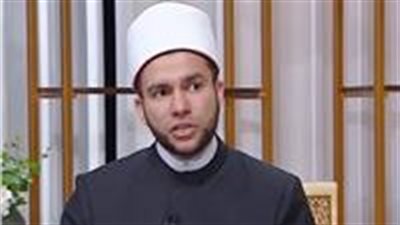 أستاذ فقه: الحب بين الأزواج اهتمام ورعاية