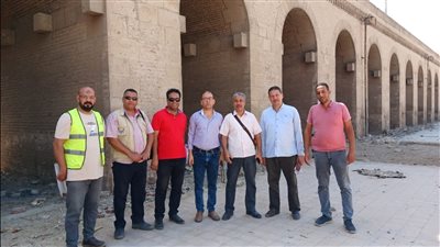 لجنة من الآثار تتفقد أعمال ترميم قناطر مياه الهويس بمدينة سوهاج