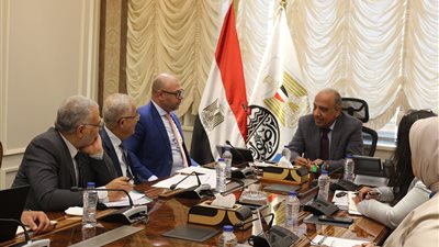 مباحثات ثلاثية لإدراج القطن للتداول ضمن البورصة السلعية