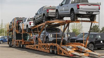 فورد تخسر المليارات من القيمة السوقية بعد اتباع تسلا في تخفيضات أسعار السيارات الكهربائية