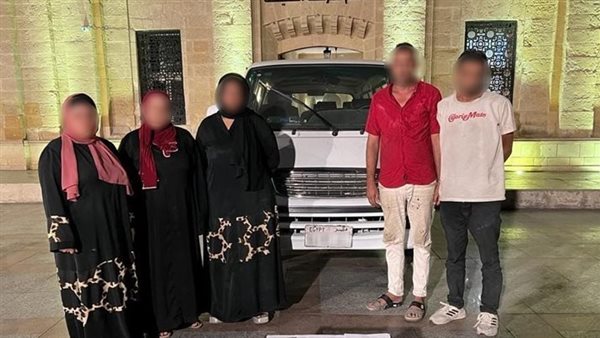 المتهمون بسرقة محل