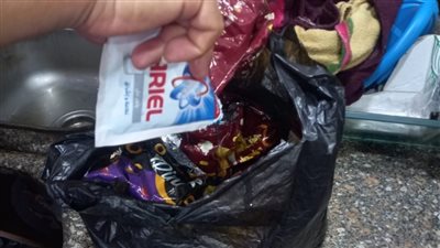 إعدام 2.5 طن أغذية وعصائر غير صالحة للاستهلاك الآدمي بالدقهلية 