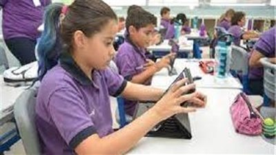 التعليم تعلن خطوات التحويل الإلكتروني بين المدارس | بث مباشر