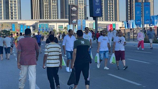 توافد الجمهور على