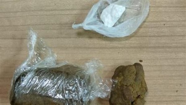 المضبوطات بمطار القاهرة