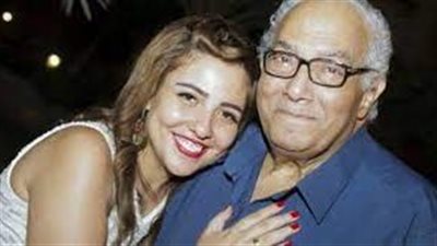 مي كساب تستقبل عزاء والدها في مسجد المشير طنطاوي الثلاثاء المقبل 