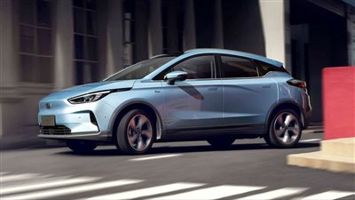 لمحبي السيارات الكهربائية.. أسعار جيلي جومتري سي 2023 في مصر