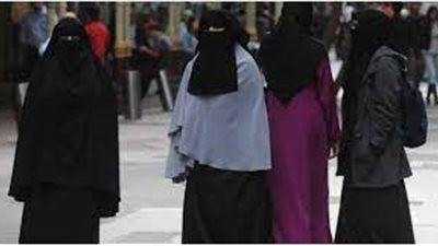 ما حكم ترك لبس النقاب؟.. دار الإفتاء توضح