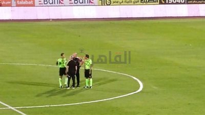 كولر يعترض على حكم مباراة الأهلي وبيراميدز