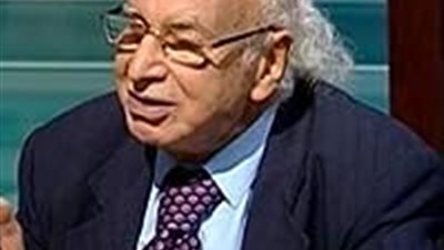 وفاة الكاتب الصحفي والناقد الرياضي الكبير عبدالرحمن فهمي عن عمر يناهز 94 عاما