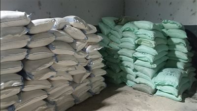 ضبط 17 طن دقيق خلال حملة أمنية لضبط الجرائم التموينية بالأسواق