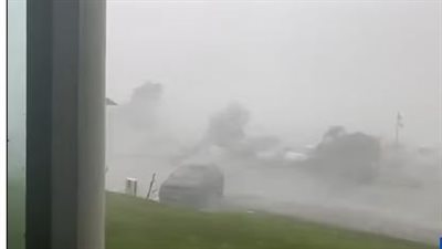 بالتزامن مع حرائق أوروبا.. اختفاء ضوء الشمس والنهار من سويسرا بسبب عواصف مدمرة