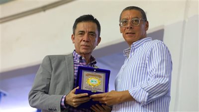 سفارة بيرو تكرم الاتحاد المصري للكرة الطائرة 