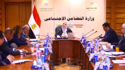 التضامن تبحث توفير 280 طرفًا صناعيًا للطلاب والأشخاص في سن العمل من فاقدي الأطراف