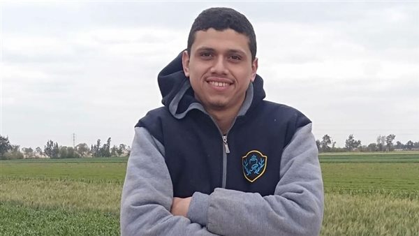 الطالب أحمد سلام