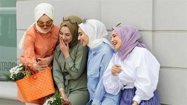 تنسيق ألوان الطرح