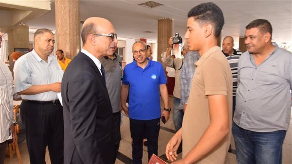 رئيس جامعة أسيوط