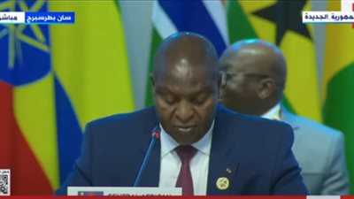 رئيس جمهورية إفريقيا الوسطى: علاقات الصداقة مع روسيا كبيرة رغم الصعوبات والتحديات