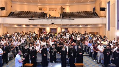 البابا تواضروس الثاني يلتقي كهنة وخدام كنائس الخليج