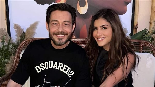 أحمد زاهر ومي عمر