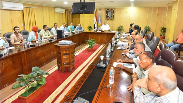 محافظ أسيوط