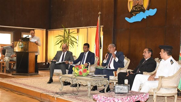 محافظ الفيوم يشدد