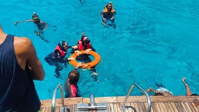 انتعاش الرحلات البحرية في ثاني أيام معسكر يلا كامب بمدينة دهب