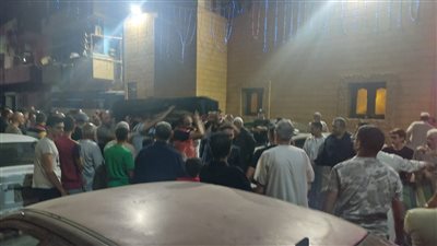 تشييع جنازة شقيقتين لقيتا مصرعهما في حادث انقلاب سيارة ملاكي ببني سويف 