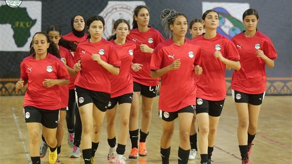 منتخب الكرة النسائية