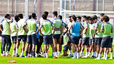 تدريبات بدنية للاعبي الزمالك تحت إشراف مخطط الأحمال