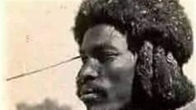 أكونت من الجاهلية | عنترة بن شداد يظهر على السوشيال ميديا.. ومتابعون: حد يمنشن لعبلة 