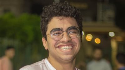 الأول علمي رياضة.. عرفت الخبر من زملائي وأمنيتي منحة بالجامعة الأمريكية