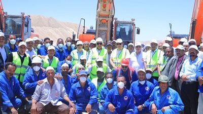 خلال جولة بـ النصر للتعدين في أسوان.. وزير قطاع الأعمال يدعو لتوسيع عمليات الحفر وفتح مناجم جديدة للإنتاج