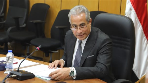 وزير العمل