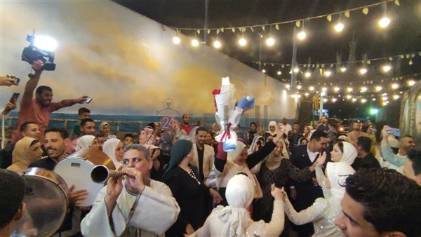 حفل خطوبة ثلاث فتايات