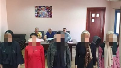 صورة لاختبارات البنات بكلية التربية الرياضية بالمنوفية تثير الجدل على السوشيال ميديا.. ومصدر بالكلية يرد