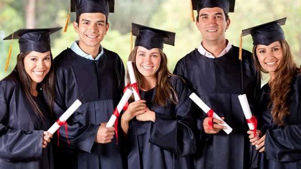 شروط الحصول على منح