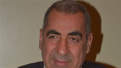  رئيس الضرائب: وضع آلية لتضافر جهود العاملين وتوحيد الهدف لتعظيم الحصيلة الضريبية 