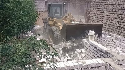 إزالة 89 حالة تعد على الأراضي الزراعية وأملاك الدولة بمراكز المنيا