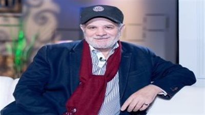 خضع لتركيب دعامتين.. تطورات الحالة الصحية للفنان محمد عبد الجواد بعد تعرضه لوعكة صحية