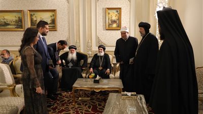 وسط غياب البابا تواضروس.. حضور كثيف من جميع الطوائف المسيحية باحتفالية مئوية البابا شنودة الثالث