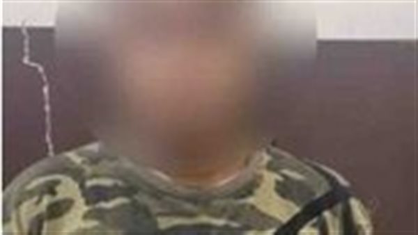 إلقاء مادة مشتعلة