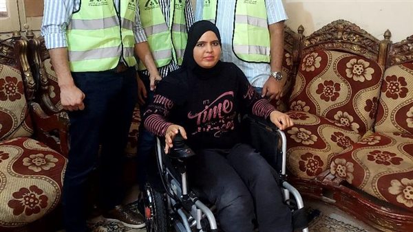 الطالبة الجامعية