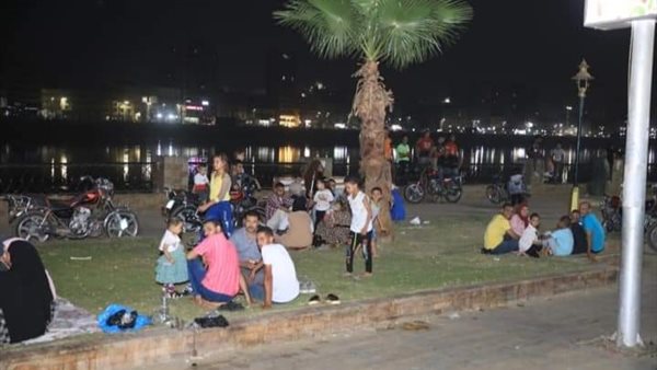  إقبال كبير من المواطنين