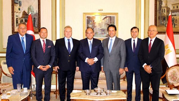 وزير التجارة والصناعة