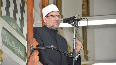  وزير الأوقاف خلال خطبة الجمعة: تمام الحمد في إتقان العمل والأخذ بالأسباب