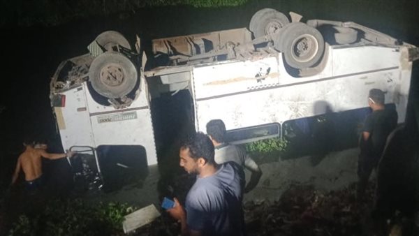 إصابة 15 في إنقلاب