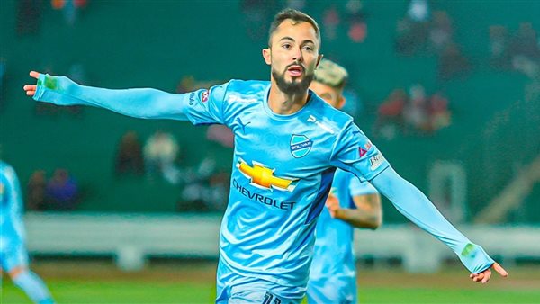 البرازيلي برونو سافيو