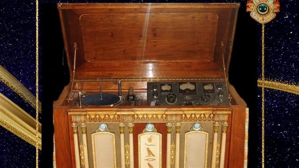  جرامافون من الخشب